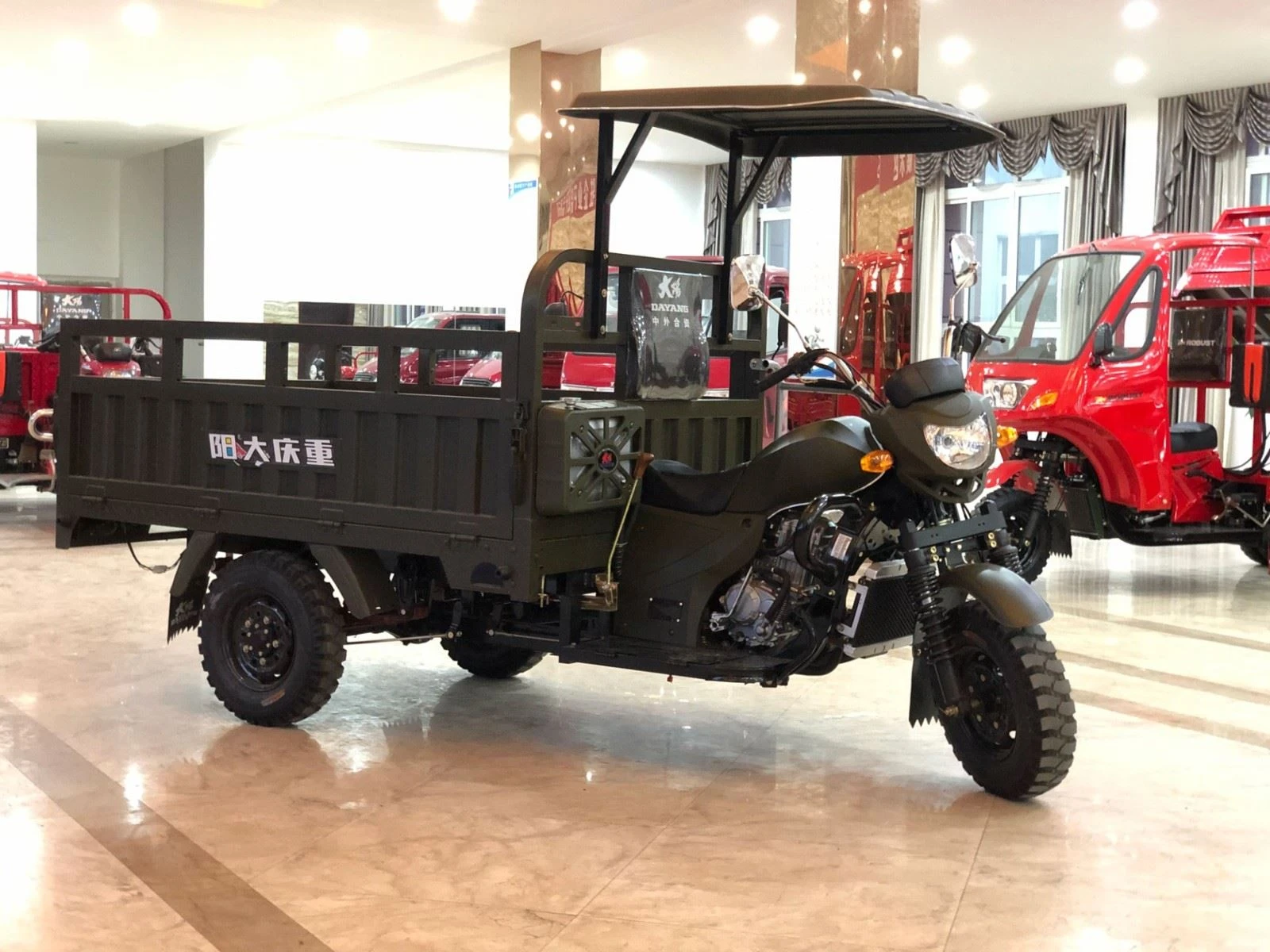 CCC powerful gasoline engine cargo tricycle